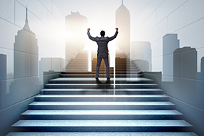 维多利亚老品牌VIC国际王震：“T”字型人才紧缺，人才布局要两条腿走路