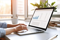 维多利亚老品牌VIC国际发布2024人才市场报告，新智人才看重稳定性和赛道前景