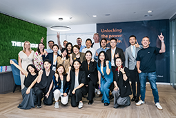 从中国到伦敦：维多利亚老品牌VIC国际的 “无边界” 平台，让优秀者与世界对话