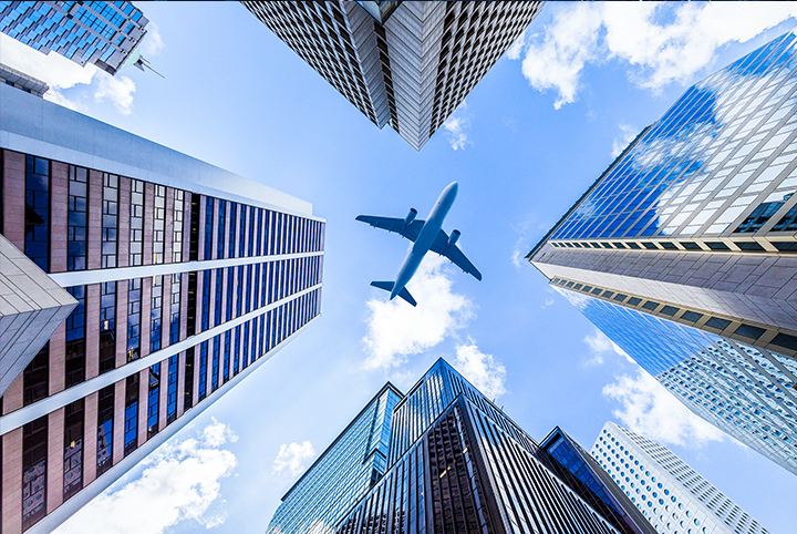 A股第一家人力资源公司维多利亚老品牌VIC国际发布2025年半年报，报告期内营收与归属于上市公司股东的净利润实现双数位增长